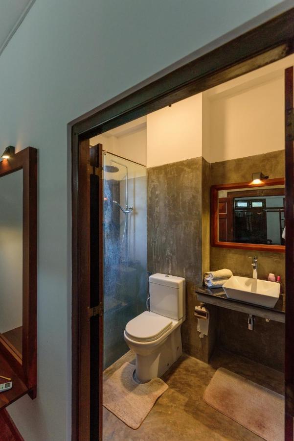 Villa Guru Хиккадува Экстерьер фото