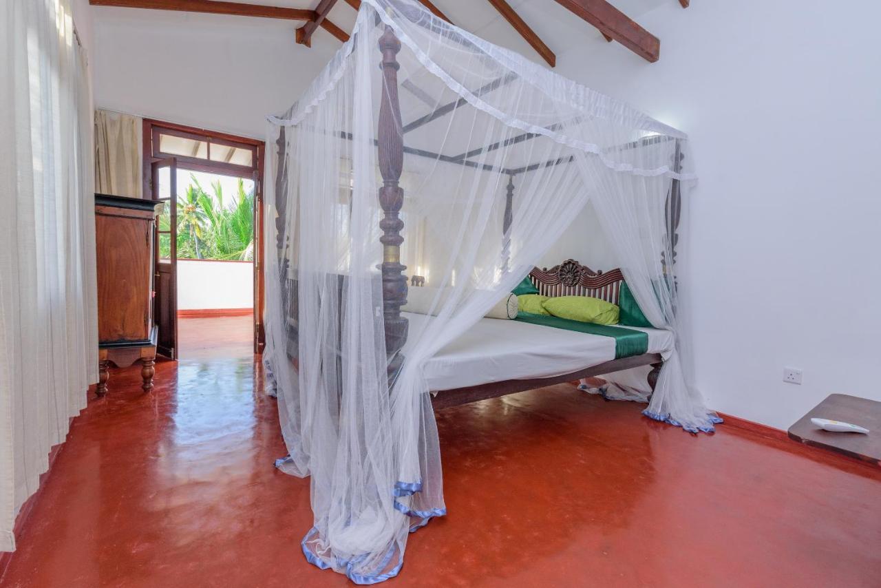Villa Guru Хиккадува Экстерьер фото